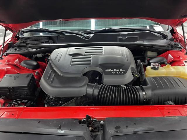 2015 Dodge Challenger SXT