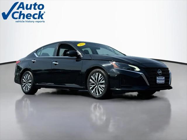 2023 Nissan Altima SV FWD for sale in Rockford, IL