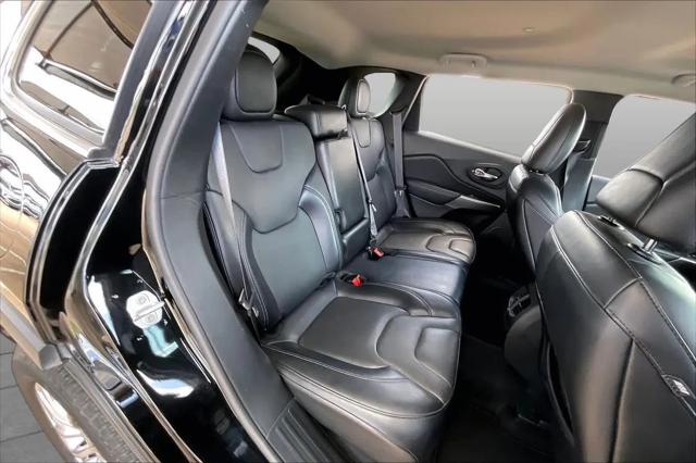 2021 Jeep Cherokee Latitude Lux