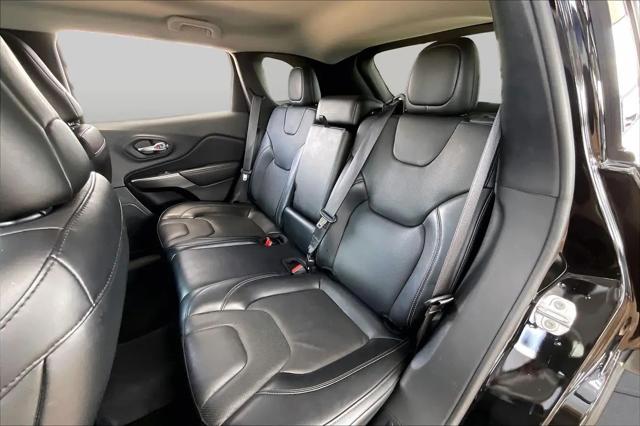 2021 Jeep Cherokee Latitude Lux