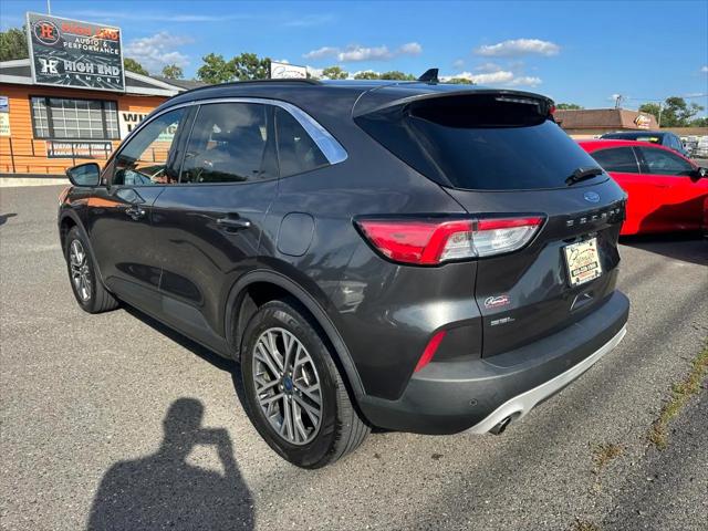 2020 Ford Escape SEL