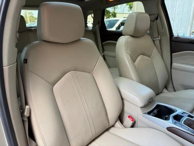 2016 Cadillac SRX Luxury Collection