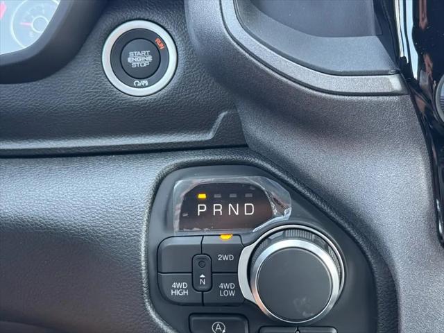 2026 Ram 1500 Warlock Crew Cab 4x4 57 Box