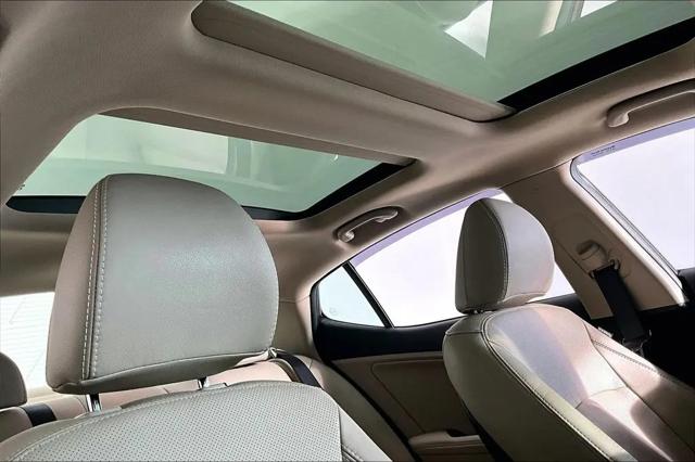 2012 Kia Optima EX Turbo