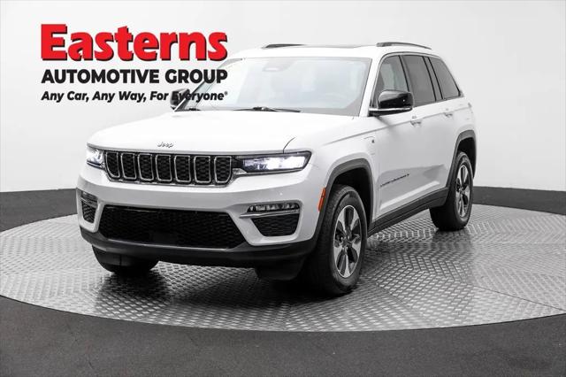 2022 Jeep Grand Cherokee Limited 4x4 for sale in Temple Hills, MD