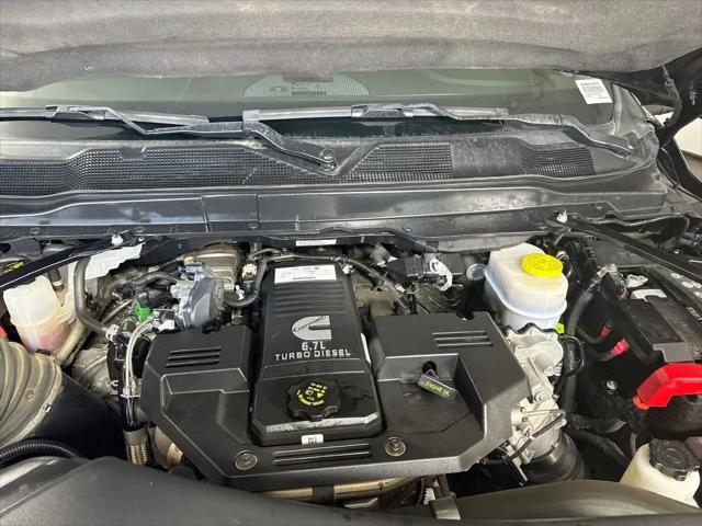 2024 Ram 2500 Laramie Crew Cab 4x4 64 Box