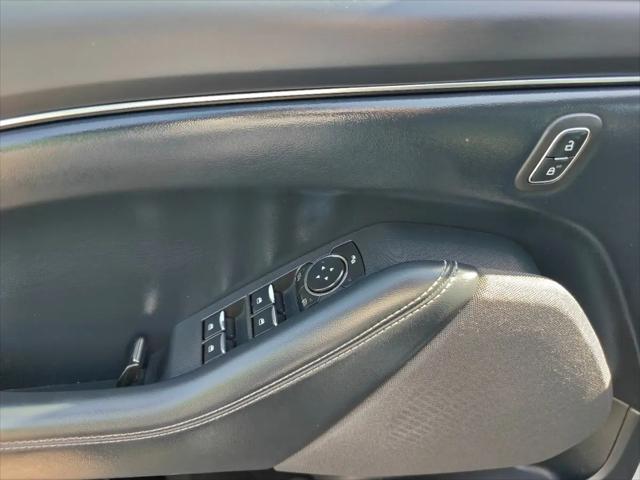 2022 Ford Mustang Mach-E Select