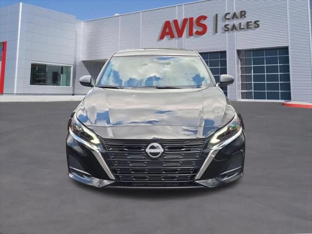 2025 Nissan Altima SV FWD