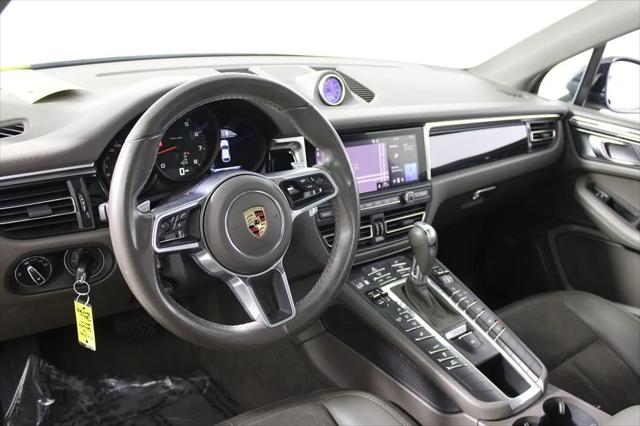 2019 Porsche Macan Macan
