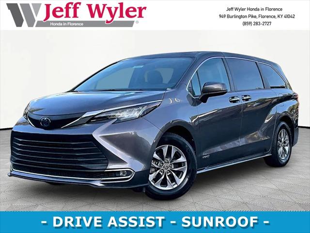 2021 Toyota Sienna XLE for sale in Florence, KY