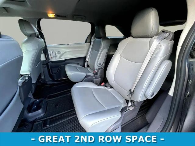 2021 Toyota Sienna XLE