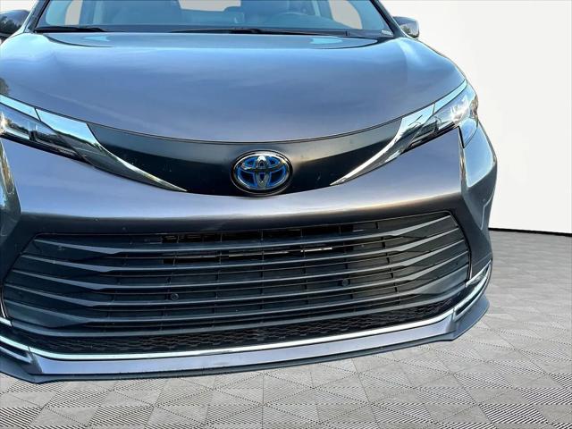 2021 Toyota Sienna XLE