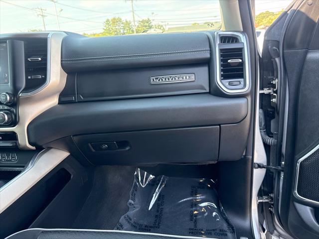 2022 Ram 1500 Laramie Crew Cab 4x4 57 Box