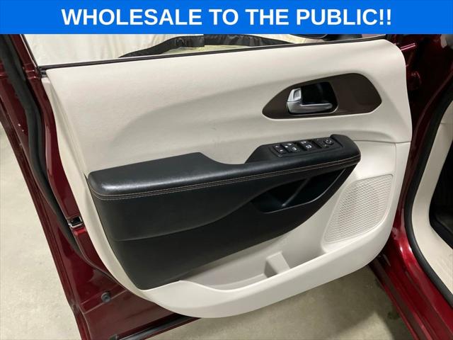 2017 Chrysler Pacifica Touring
