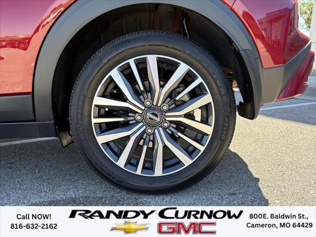 2023 Nissan Kicks SV Xtronic CVT