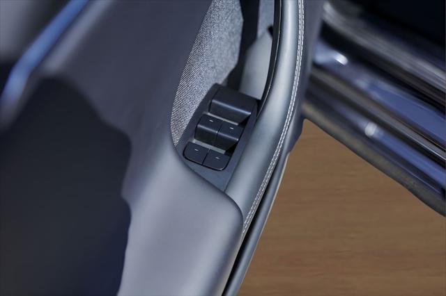 2024 Tesla Model S Plaid Tri Motor All-Wheel Drive