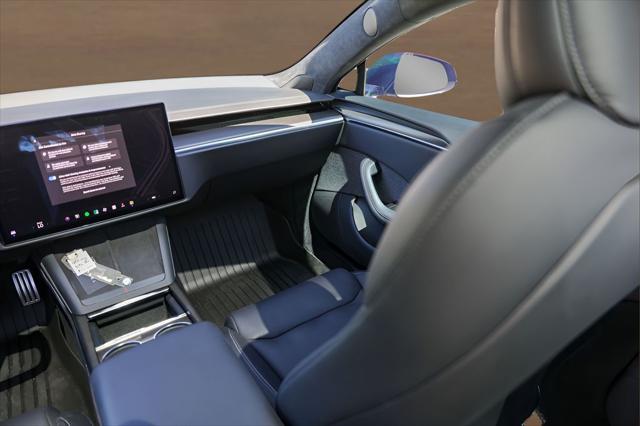 2024 Tesla Model S Plaid Tri Motor All-Wheel Drive