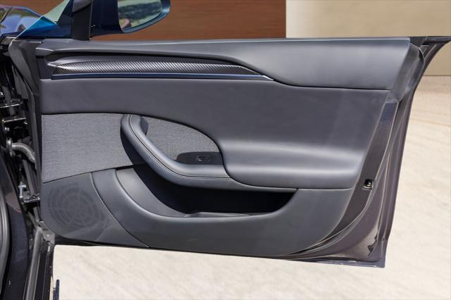 2024 Tesla Model S Plaid Tri Motor All-Wheel Drive