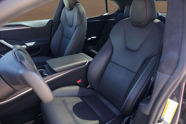 2024 Tesla Model S Plaid Tri Motor All-Wheel Drive