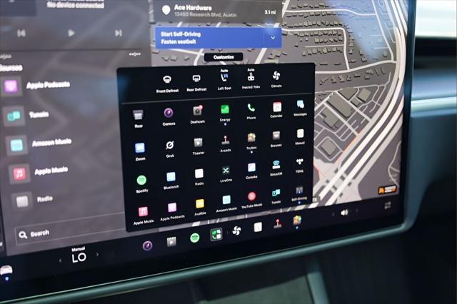 2024 Tesla Model S Plaid Tri Motor All-Wheel Drive
