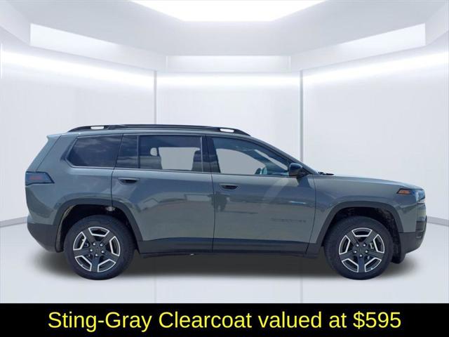 2026 Jeep Cherokee Laredo 4x4