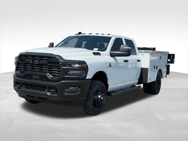 2026 RAM Ram 3500 RAM 3500 TRADESMAN CREW CAB 4X4 8 BOX