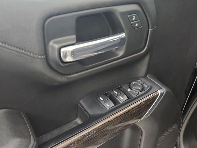 2021 Chevrolet Silverado 1500 2WD Crew Cab Short Bed LT