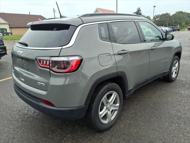 2024 Jeep Compass Latitude 4x4