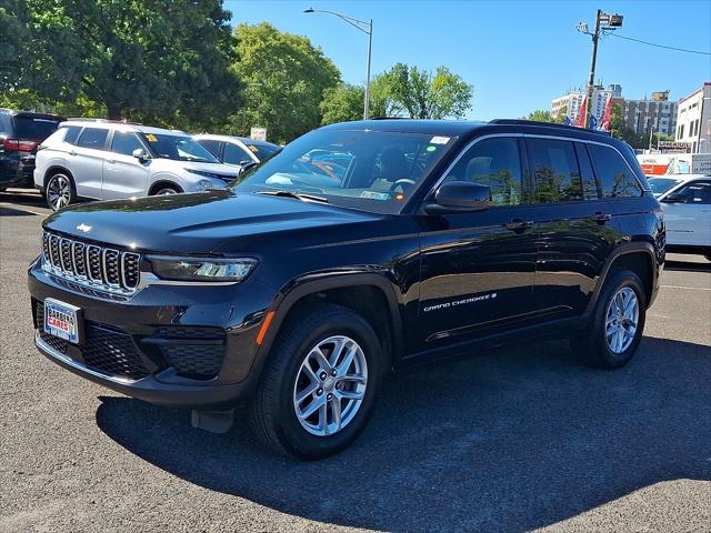 2025 Jeep Grand Cherokee Laredo X 4x4