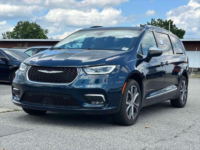 2024 Chrysler Pacifica Pinnacle AWD