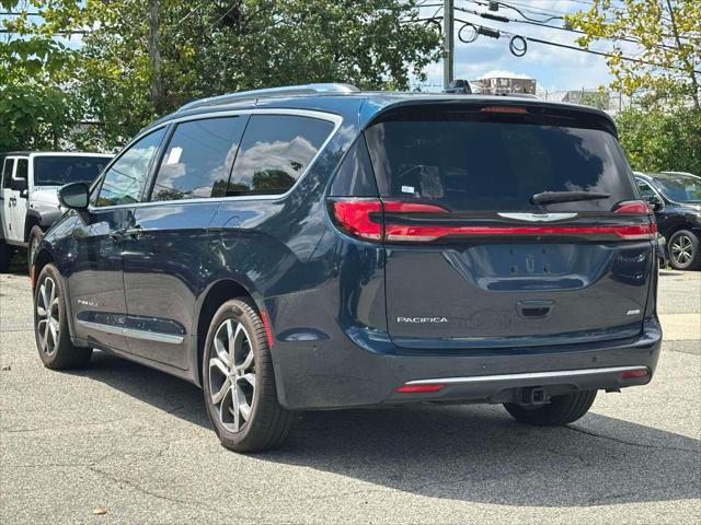 2024 Chrysler Pacifica Pinnacle AWD