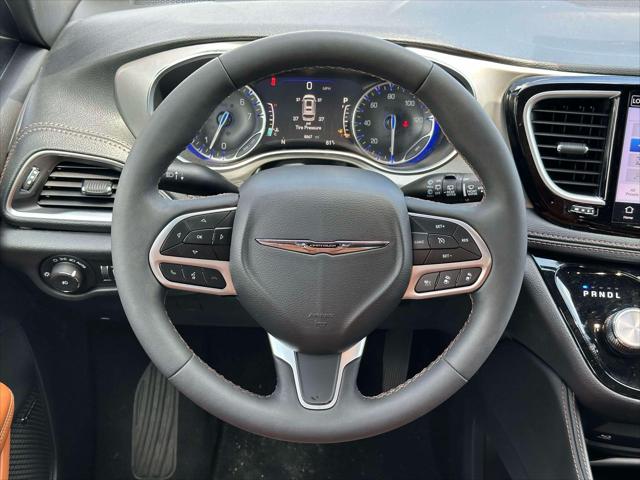 2024 Chrysler Pacifica Pinnacle AWD