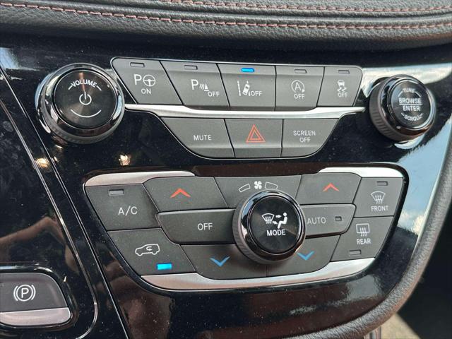 2024 Chrysler Pacifica Pinnacle AWD