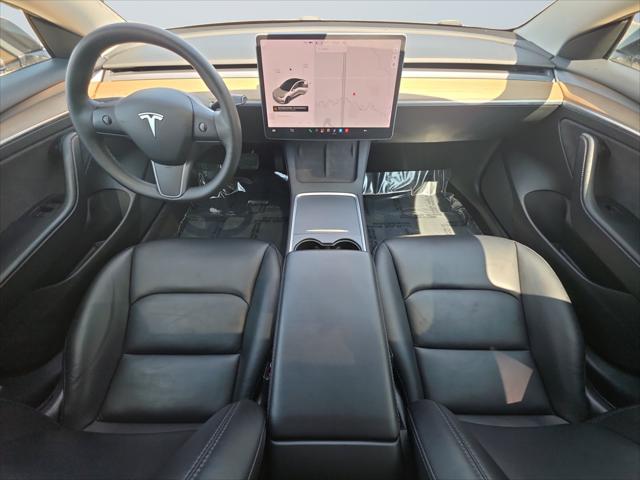 2021 Tesla Model 3 Standard Range Plus Rear-Wheel Drive