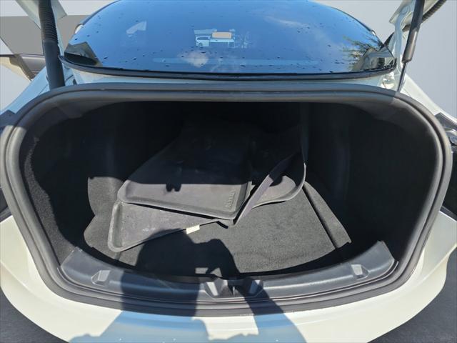 2021 Tesla Model 3 Standard Range Plus Rear-Wheel Drive