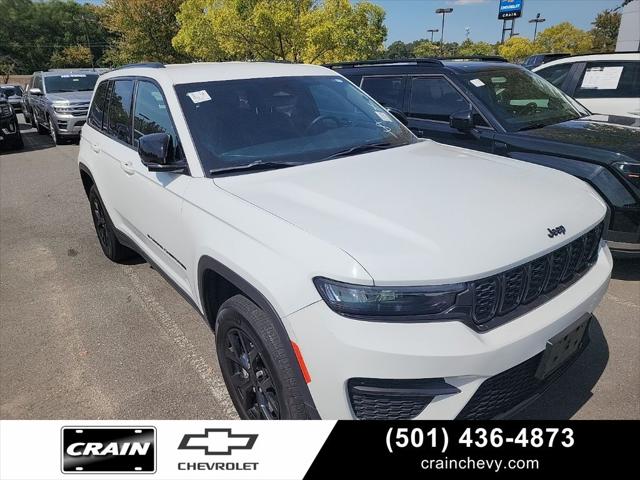 2025 Jeep Grand Cherokee Altitude 4x4 for sale in Little Rock, AR