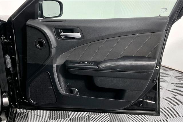 Used 2020 Dodge Charger SXT RWD For Sale in Olive Branch, MS