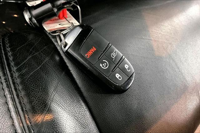 Used 2020 Jeep Grand Cherokee Limited 4x4 For Sale in Olive Branch, MS