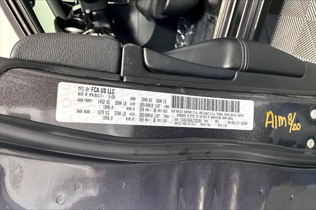 Used 2020 Jeep Grand Cherokee Limited 4x4 For Sale in Olive Branch, MS