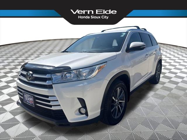 2019 Toyota Highlander XLE for sale in Sioux City, IA