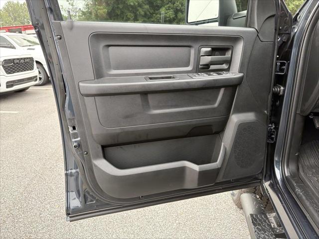 2027 Ram 2500 Black Express