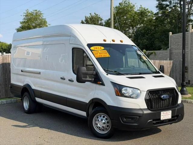 2024 Ford Transit Cargo Van Base for sale in Paterson, NJ