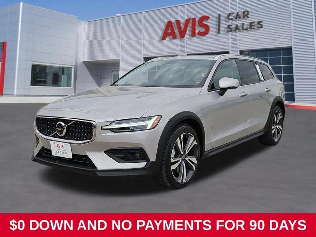 2025 Volvo V60 Cross Country Plus, B5 AWD Gas (mild hybrid) for sale in Irving, TX