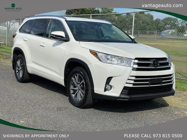 2017 Toyota Highlander XLE for sale in Moonachie, NJ