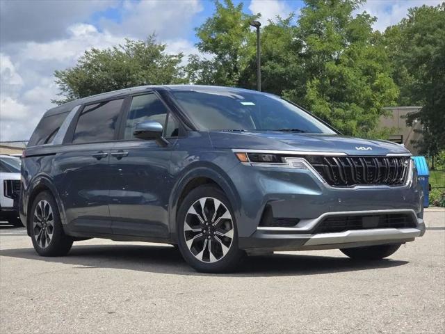 2024 Kia Carnival MPV EX for sale near Columbus, OH
