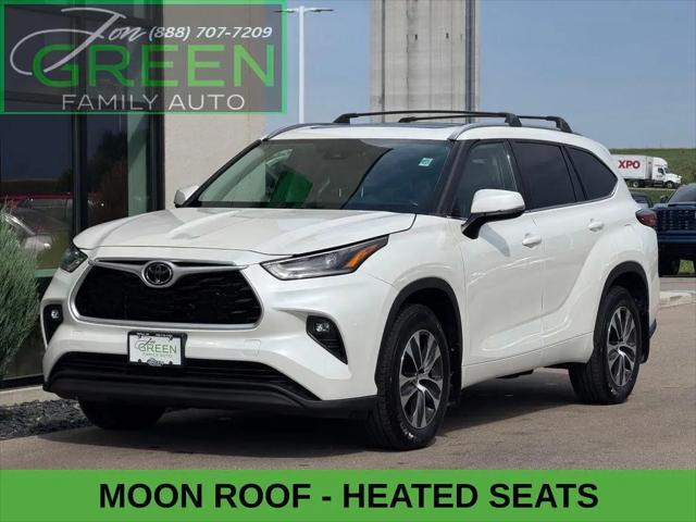 2021 Toyota Highlander XLE for sale in MILTON, WI