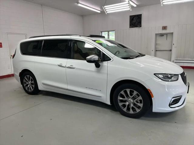 2023 Chrysler Pacifica Hybrid Pinnacle for sale in Beaverdale, PA