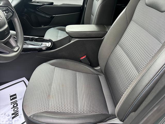 2025 Chevrolet Trax FWD LT
