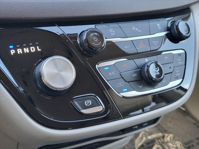 2020 Chrysler Pacifica Touring L Plus