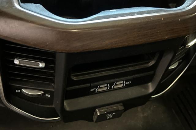 2022 Ram 3500 Laramie Crew Cab 4x4 64 Box